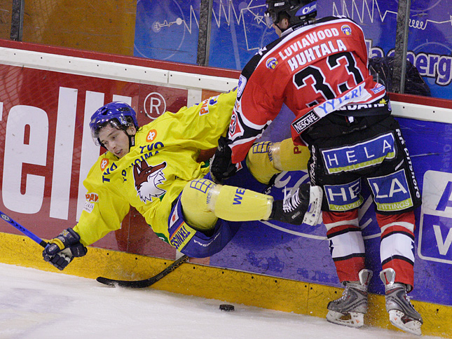 19.1.2008 - (Ässät-Lukko)