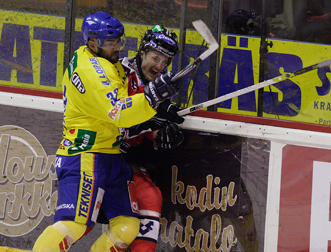 19.1.2008 - (Ässät-Lukko)