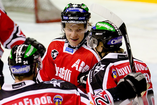 26.1.2008 - (Ässät-Pelicans)