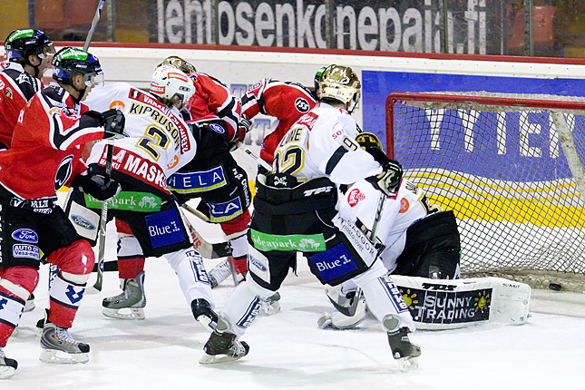 16.2.2008 - (Ässät-TPS)