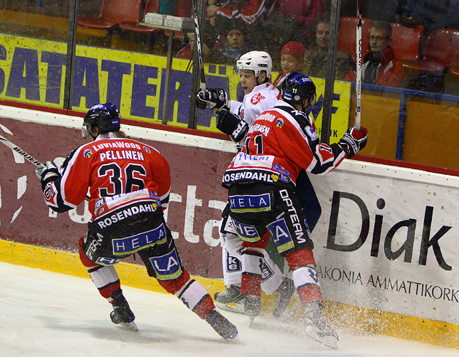 27.9.2008 - (Ässät-TPS)