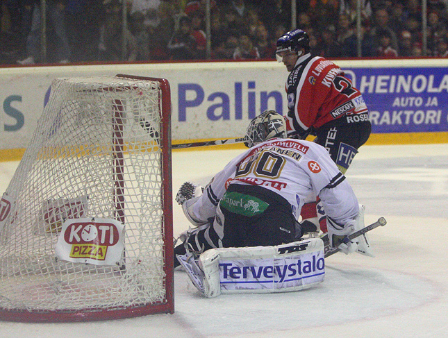 27.9.2008 - (Ässät-TPS)