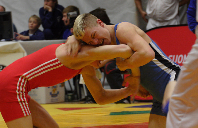 27.4.2008 - (Poikien kr. painin SM-kilpailut) 27.4.2008 - (Poikien kr. painin SM-kilpailut)