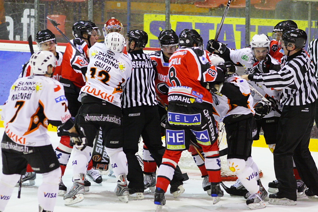 4.9.2008 - (Ässät-HPK)