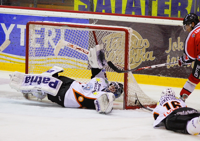 4.9.2008 - (Ässät-HPK)