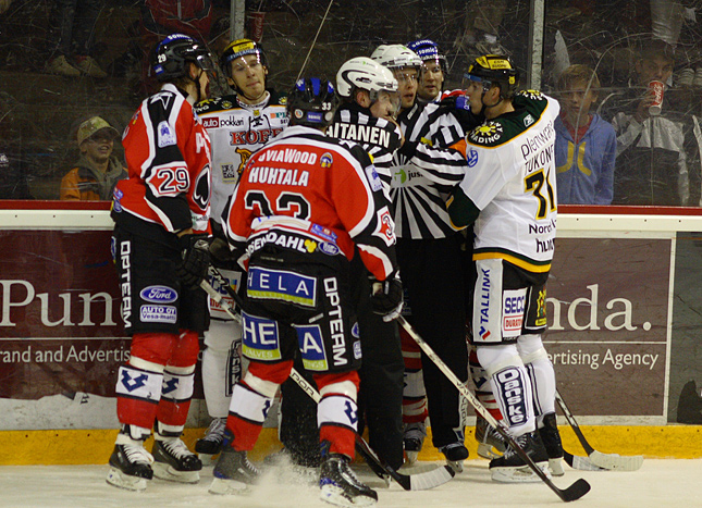 13.9.2008 - (Ässät-Ilves)