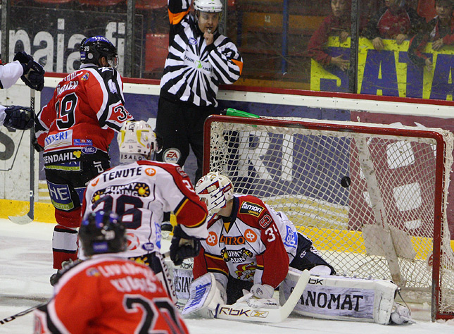 18.10.2008 - (Ässät-Jokerit)