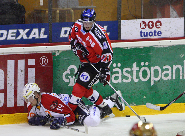 18.10.2008 - (Ässät-Jokerit)