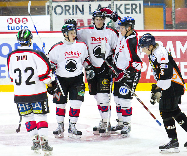 12.11.2008 - (Ässät A-HPK A)