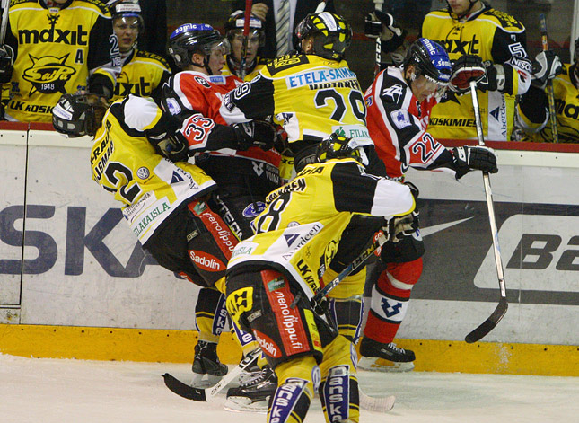 2.12.2008 - (Ässät-SaiPa)