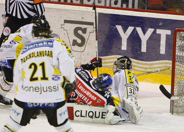 24.1.2009 - (Ässät-Kärpät)