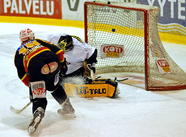 31.1.2009 - (Kärpät-Devils)