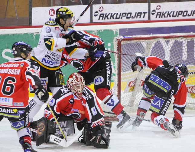 19.2.2009 - (Ässät-Ilves)