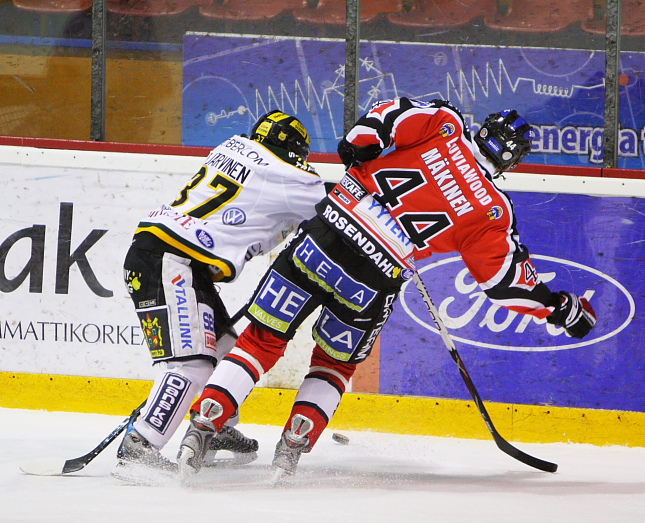 19.2.2009 - (Ässät-Ilves)