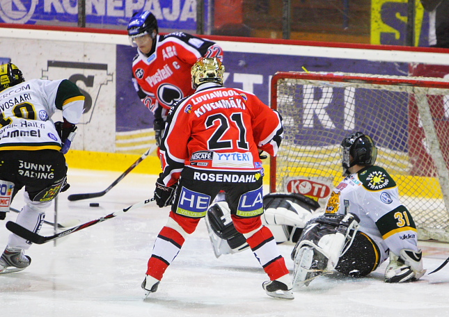 19.2.2009 - (Ässät-Ilves)