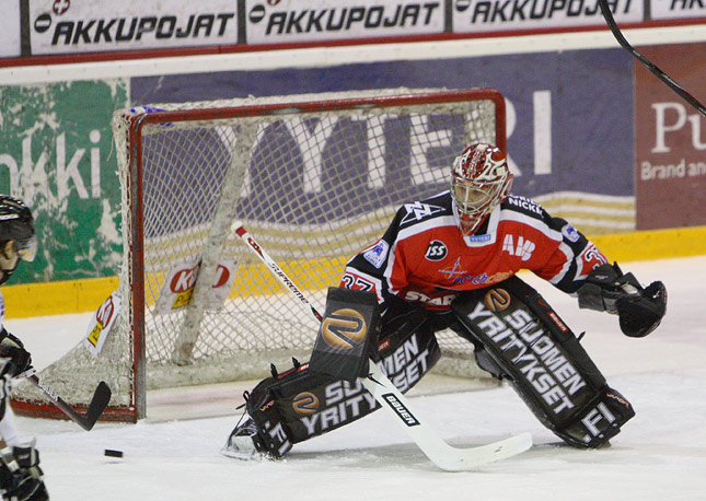 25.2.2009 - (Ässät-Kärpät)