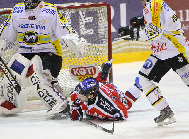 25.2.2009 - (Ässät-Kärpät)