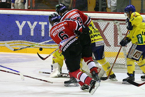 25.8.2006 - (Ässät-Lukko)