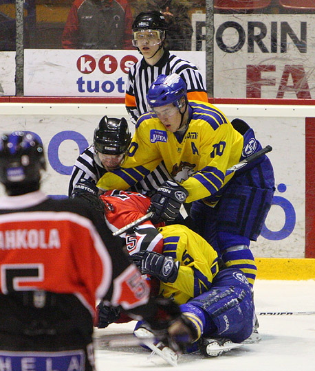 21.3.2009 - (Ässät A-Lukko A) - Vladimir Ryzhkov