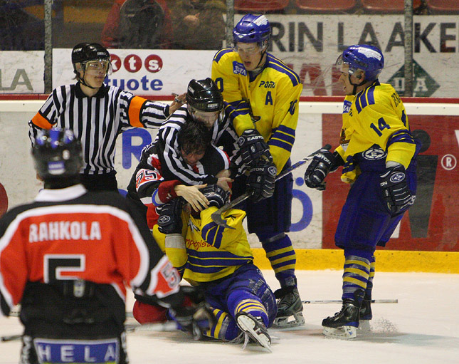 21.3.2009 - (Ässät A-Lukko A) - Vladimir Ryzhkov