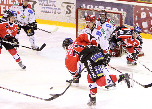 11.4.2009 - (Ässät-Sport)