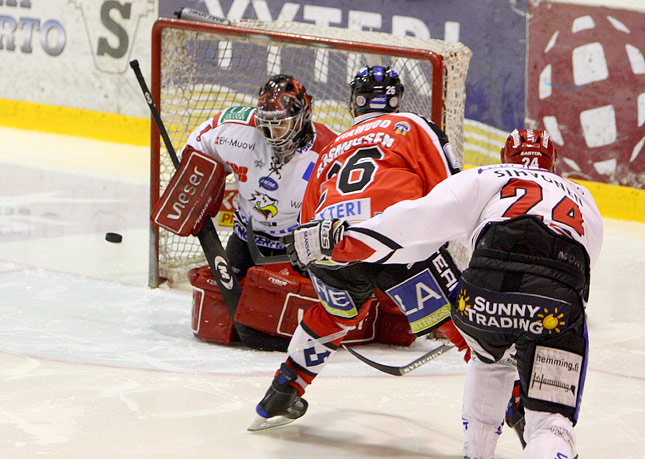 11.4.2009 - (Ässät-Sport)