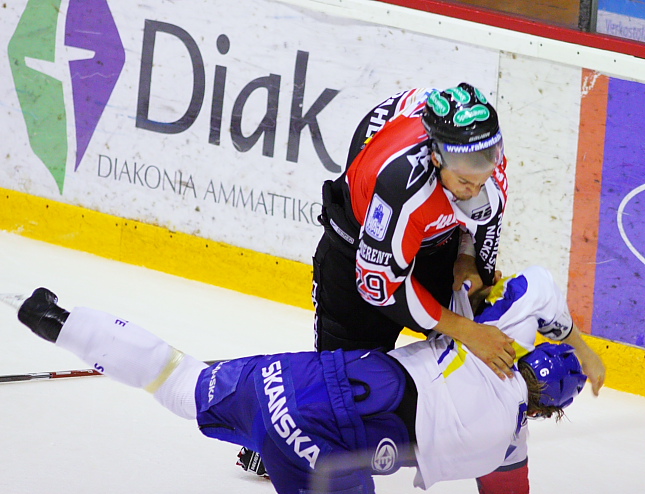 14.8.2009 - (Ässät-Lukko)