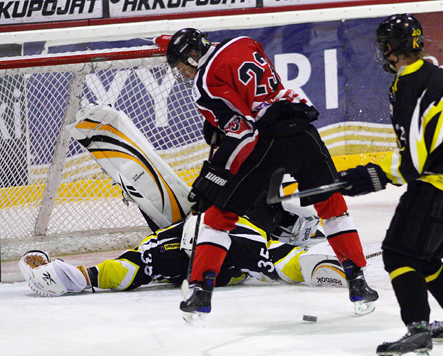 23.8.2009 - (Ässät B-FIK B)