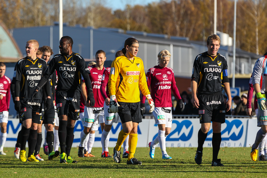 20.10.2013 - (FC Honka-FC Lahti)