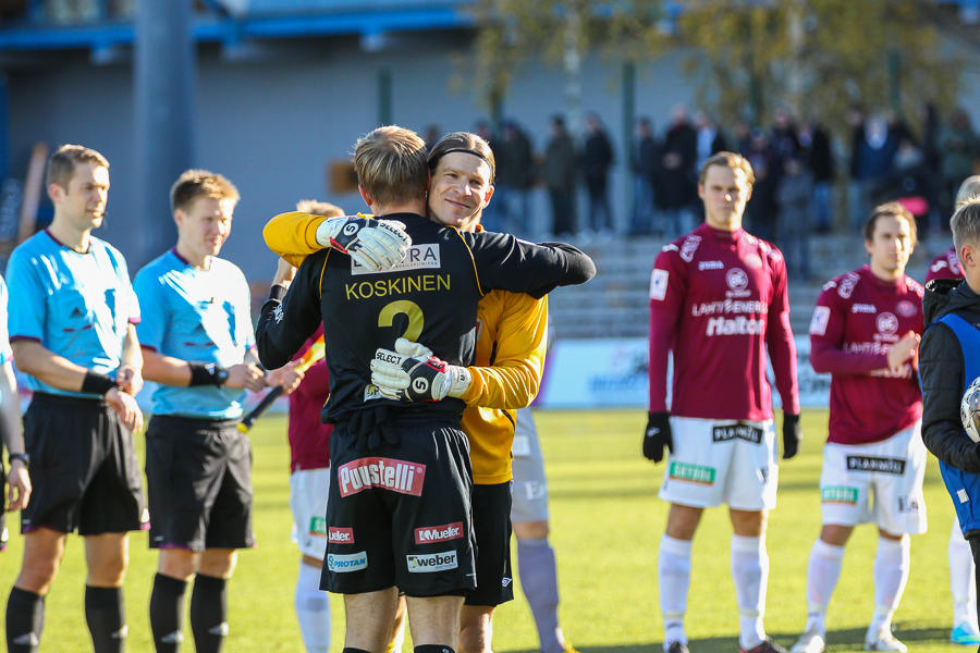 20.10.2013 - (FC Honka-FC Lahti)