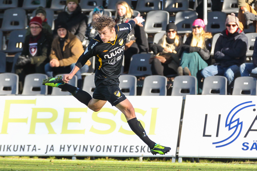 20.10.2013 - (FC Honka-FC Lahti)