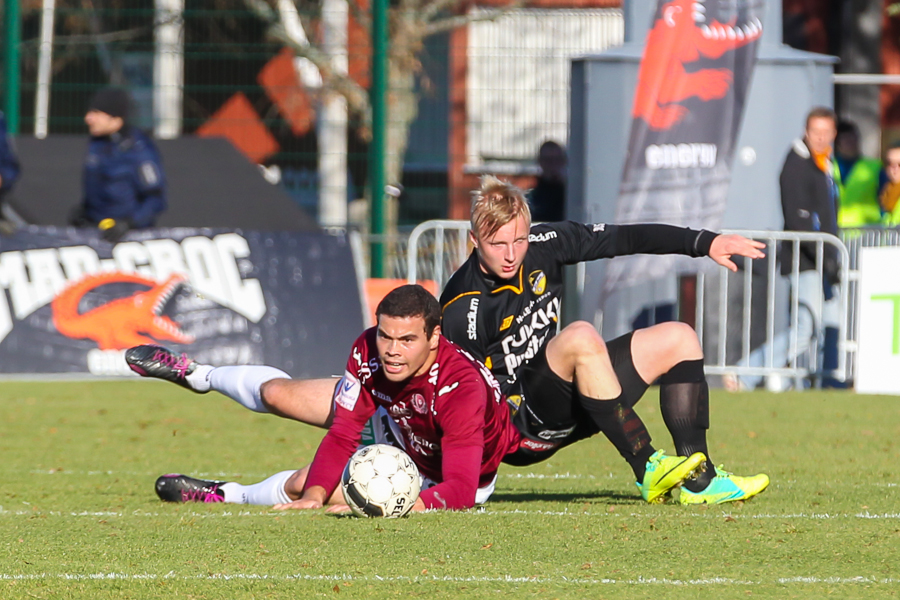 20.10.2013 - (FC Honka-FC Lahti)