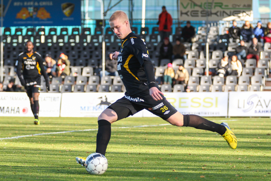 20.10.2013 - (FC Honka-FC Lahti)