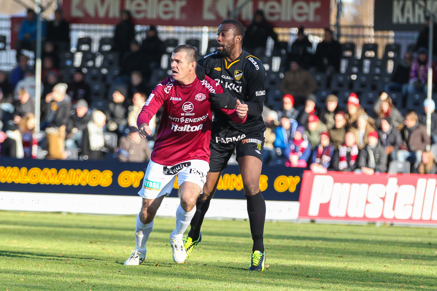 20.10.2013 - (FC Honka-FC Lahti)