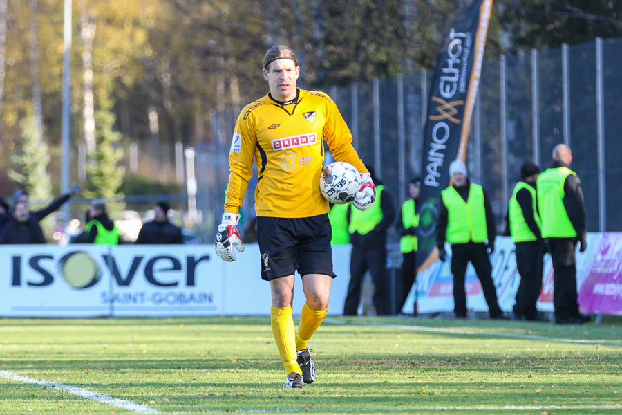 20.10.2013 - (FC Honka-FC Lahti)