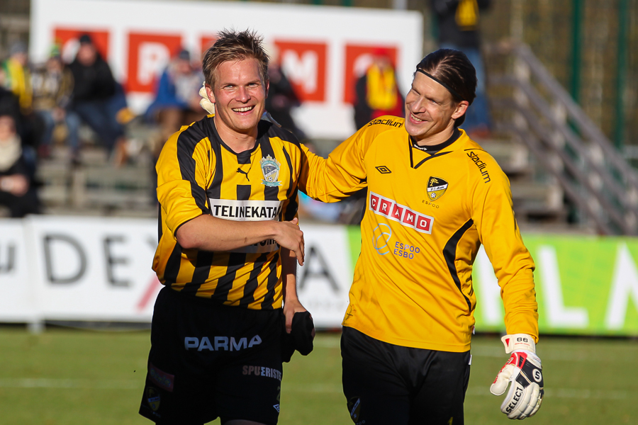 20.10.2013 - (FC Honka-FC Lahti)