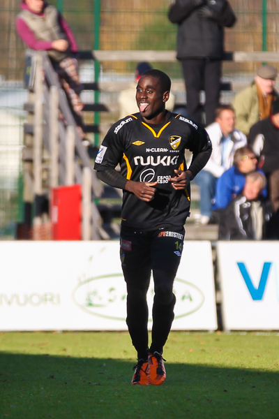 20.10.2013 - (FC Honka-FC Lahti)