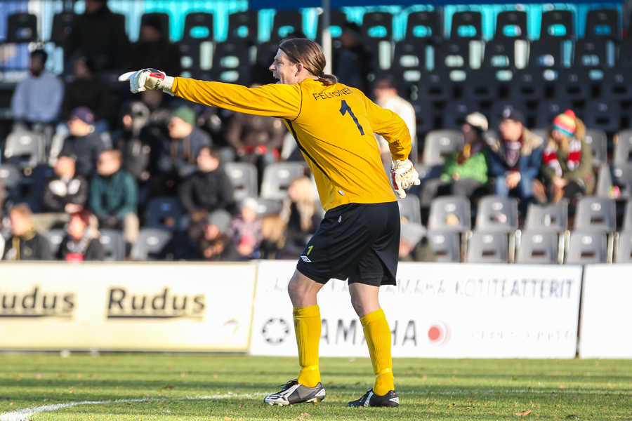 20.10.2013 - (FC Honka-FC Lahti)