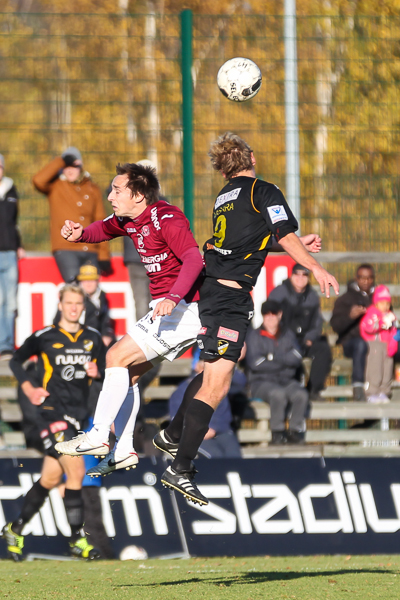 20.10.2013 - (FC Honka-FC Lahti)