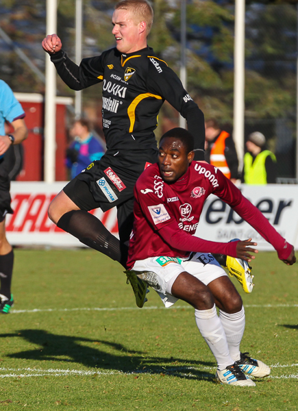 20.10.2013 - (FC Honka-FC Lahti)