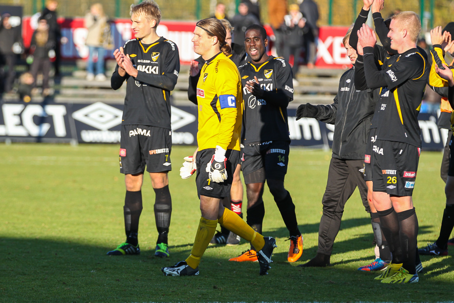 20.10.2013 - (FC Honka-FC Lahti)