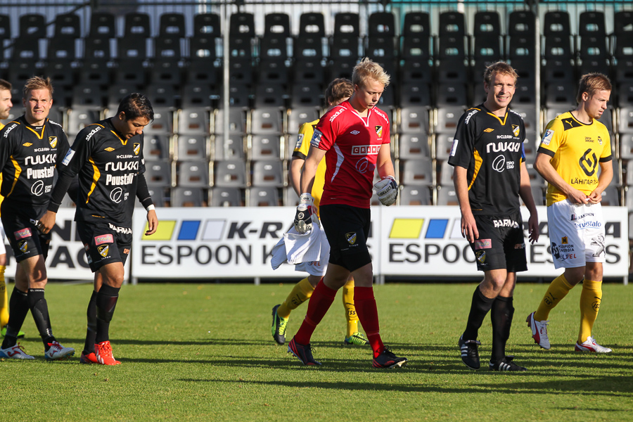 6.10.2013 - (FC Honka-KuPS)