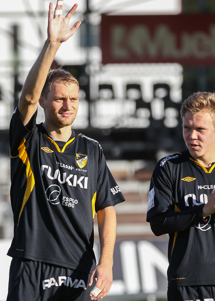 6.10.2013 - (FC Honka-KuPS)