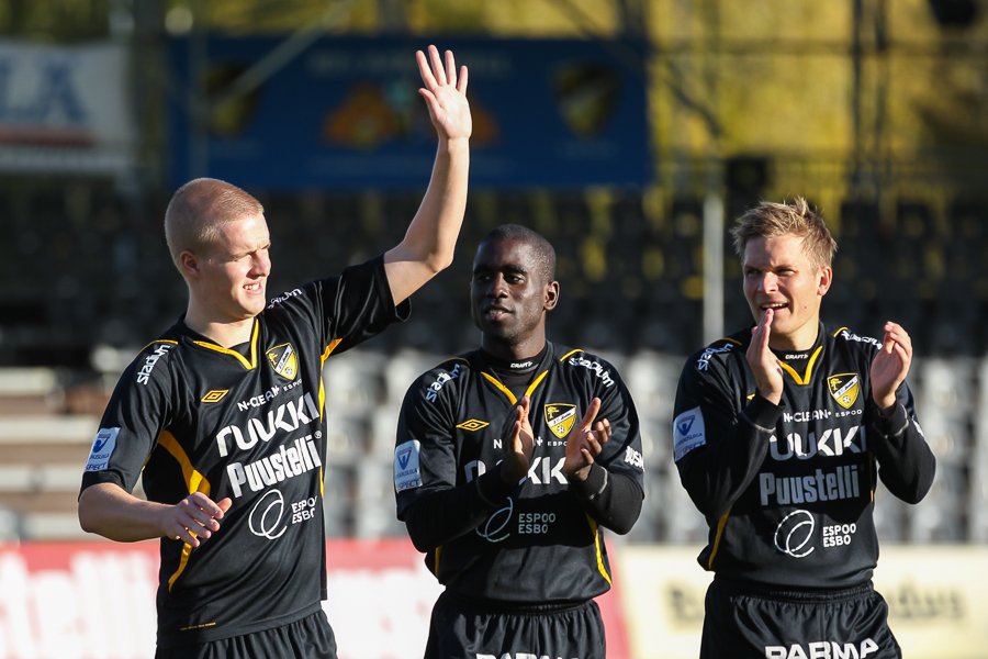 6.10.2013 - (FC Honka-KuPS)