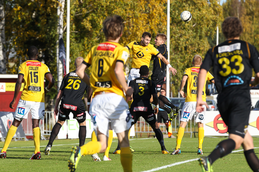 6.10.2013 - (FC Honka-KuPS)