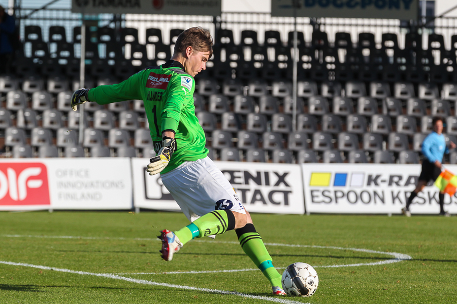 6.10.2013 - (FC Honka-KuPS)