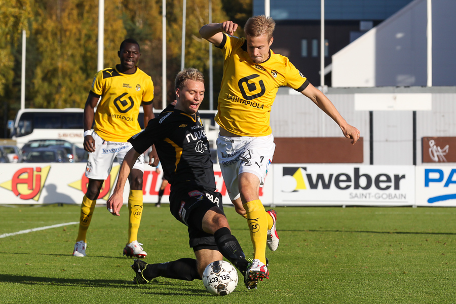 6.10.2013 - (FC Honka-KuPS)