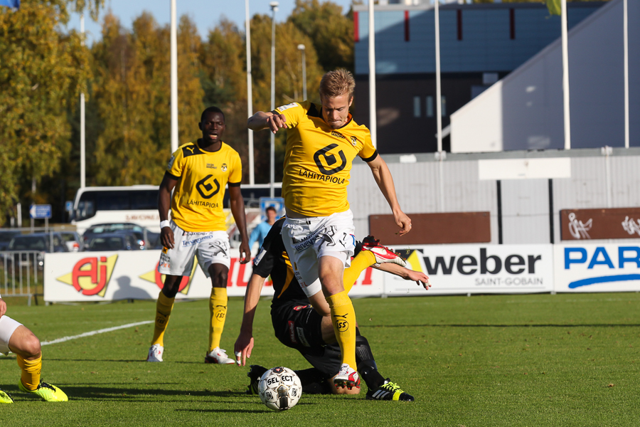 6.10.2013 - (FC Honka-KuPS)