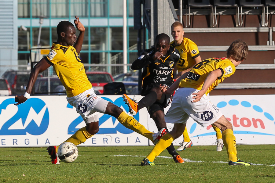 6.10.2013 - (FC Honka-KuPS)