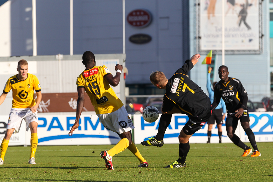 6.10.2013 - (FC Honka-KuPS)